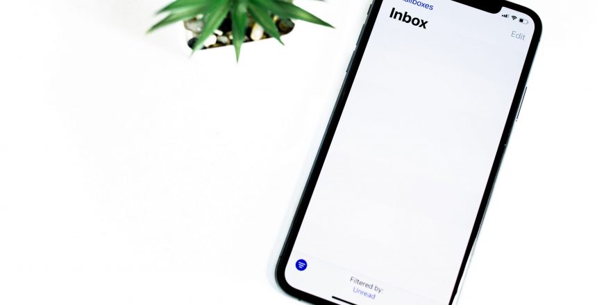 solen-feyissa-LBNJi8qHIbA-unsplash (2)